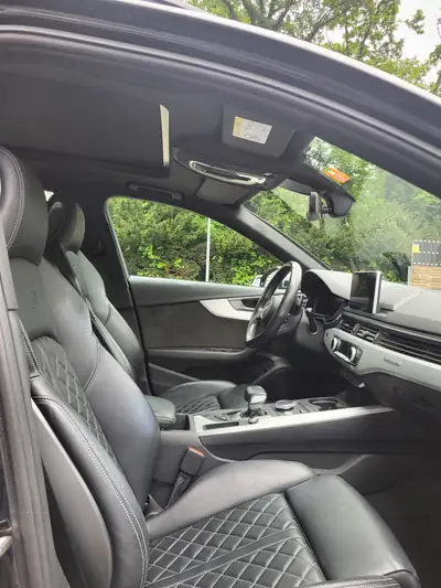 Audi S4 Avant — Break haute performance, 354 ch et 252'000 km — interni