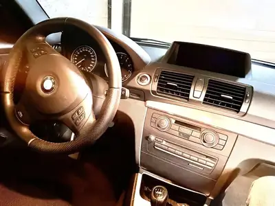 BMW 135i Coupé 2009 — 367 ch Tuning Hammann, 1ère main, 42 000 km — Armaturenbrett