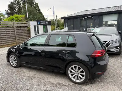 VW Golf 1.4 TSI Cup R-Line — Berline sportive, entretien récent, 53 000 km seulement — dashboard