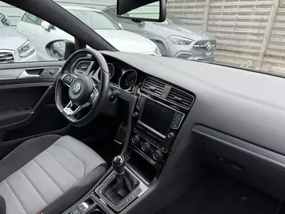 VW Golf 1.4 TSI Cup R-Line — Berline sportive, entretien récent, 53 000 km seulement — Thumbnail 8