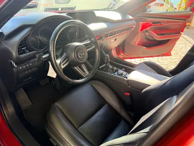 MAZDA 3 2.5 Turbo 250 PS AWD — Sportive compacte, traction intégrale et deux jeux de roues — dettaglio