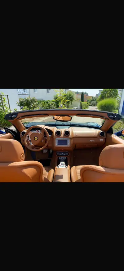 Ferrari California 4.3 — Cabriolet légendaire, 459 ch et prestige italien — Armaturenbrett