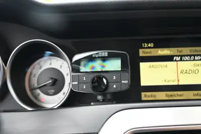 Mercedes-Benz C 350 Avantgarde — Break V6 sportif, équipement premium — Thumbnail 19