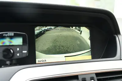 Mercedes-Benz C 350 Avantgarde — Break V6 sportif, équipement premium — Thumbnail 22