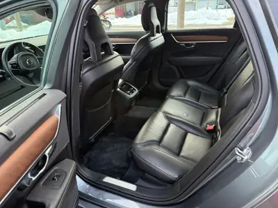 Volvo V90 2.0 D5 Inscription — Break premium diesel, 94'000 km, sans sinistre — Miniature 8