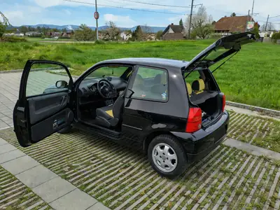 VW Lupo 1.4 75 Trendline — Citadine économique de 1999, entretien complet et fiable — tableau de bord
