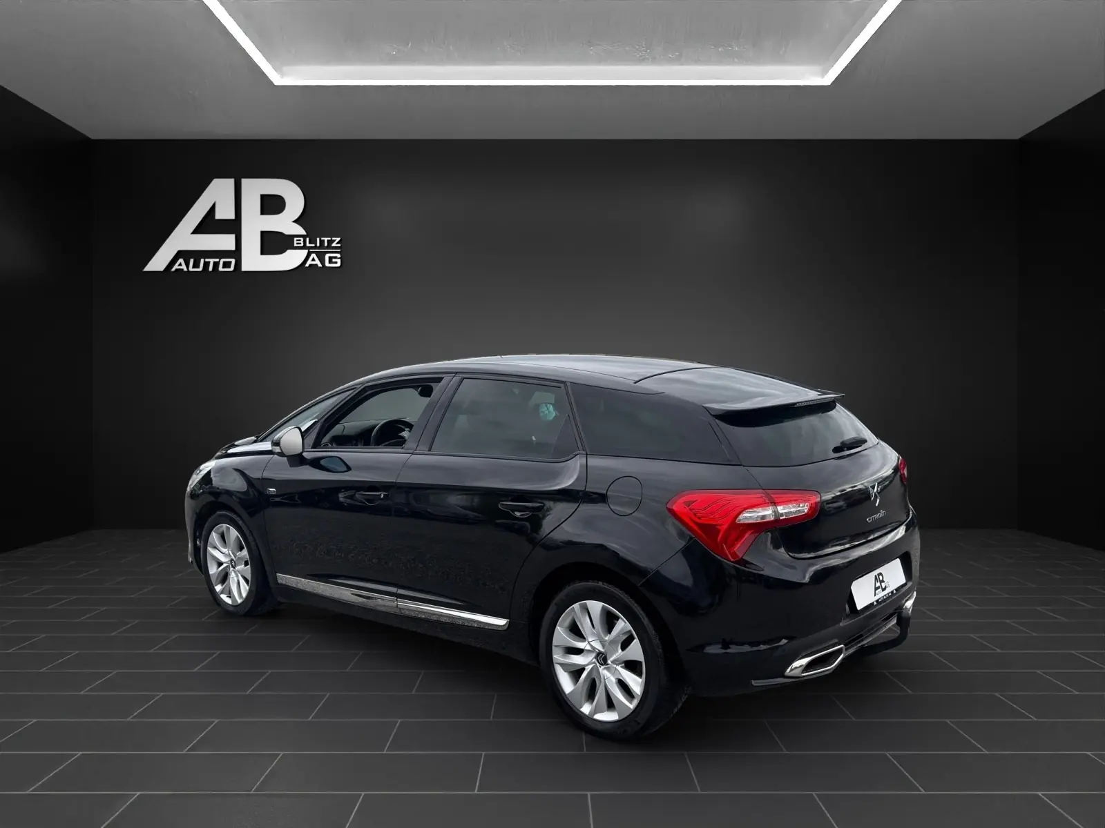 Ds Automobiles Ds5 2013 occasion Hunzenschwil — 3