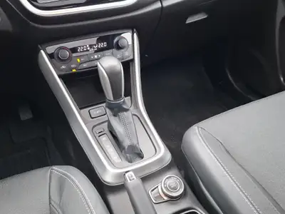 Suzuki S-Cross SX4 1.4T Hybrid 4x4 — SUV polyvalent avec motorisation écologique — Thumbnail 11