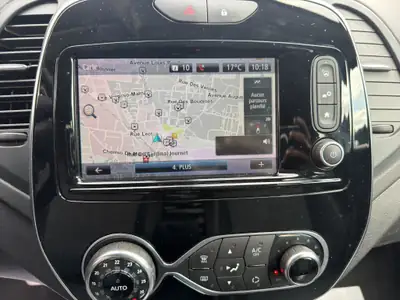 Renault Captur 1.2 T 90th Anniversary — SUV polyvalent, première main, entretien complet — Thumbnail 9
