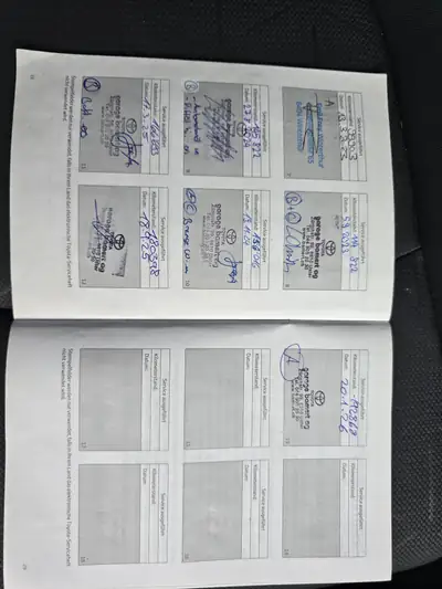 Toyota RAV-4 2.5 HEV Comfort — SUV hybride fiable, 196 000 km — intérieur