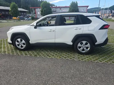 Toyota RAV-4 2.5 HEV Comfort — SUV hybride fiable, 196 000 km — Miniature 11