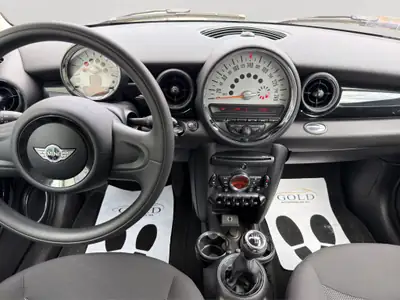 MINI One 2014 — Citadine urbaine compacte, seulement 27'500 km, expertisée — detail