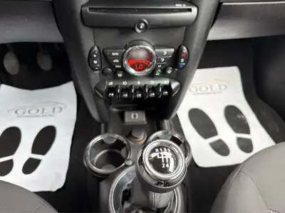 MINI One 2014 — Citadine urbaine compacte, seulement 27'500 km, expertisée — Thumbnail 7