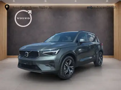 Volvo XC40 2.0 B3 MH Core — SUV hybride mild avec très faible kilométrage — vue extérieure