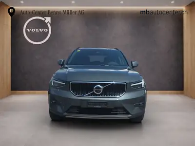 Volvo XC40 2.0 B3 MH Core — SUV hybride mild avec très faible kilométrage — Miniature 8
