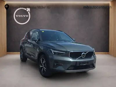 Volvo XC40 2.0 B3 MH Core — SUV hybride mild avec très faible kilométrage — Miniature 7