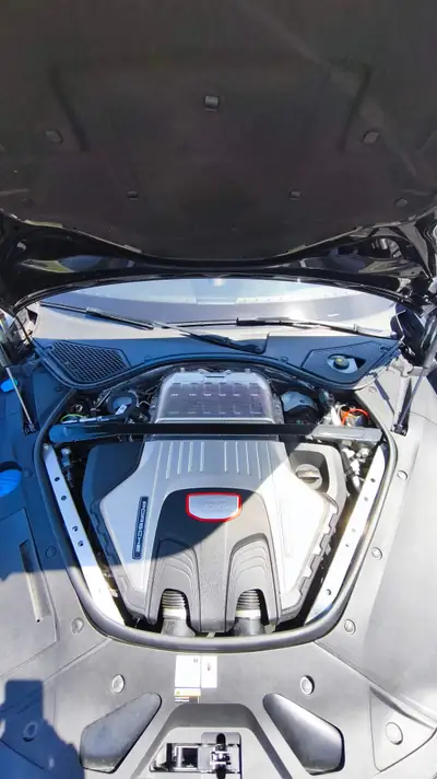 Porsche Panamera Turbo S Sport Turismo — 630 ch, full option, Porsche Approved — Thumbnail 18