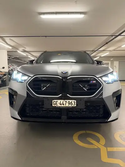 BMW X2 M35i xDrive 2024 — Performance sportive et polyvalence urbaine — vue extérieure