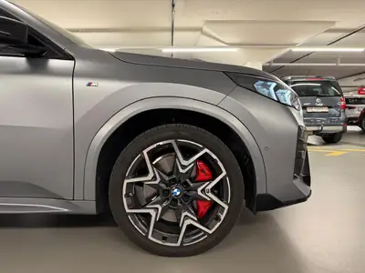 BMW X2 M35i xDrive 2024 — Performance sportive et polyvalence urbaine — Miniature 8