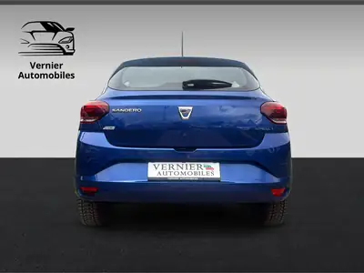Dacia Sandero TCe 90 Comfort CVT — Citadine fiable, faible kilométrage, garantie 12 mois — dashboard