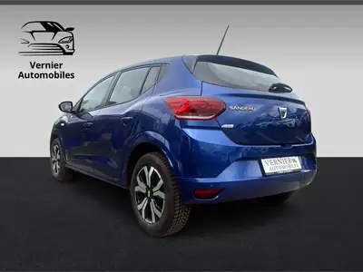 Dacia Sandero TCe 90 Comfort CVT — Citadine fiable, faible kilométrage, garantie 12 mois — interior