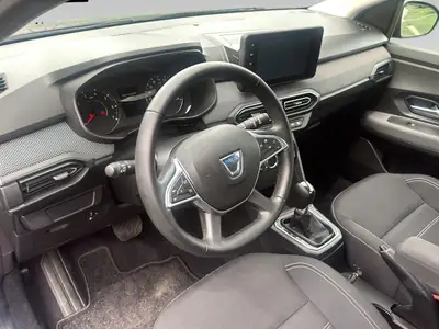 Dacia Sandero TCe 90 Comfort CVT — Citadine fiable, faible kilométrage, garantie 12 mois — Thumbnail 9