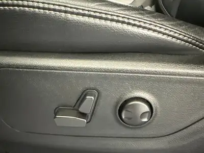 Dodge Ram 1500 5.7 Rebel — Pickup muscle américain, première main, garantie incluse — Thumbnail 11