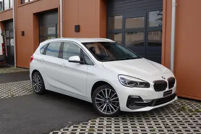 BMW 225xe iPerformance Active Tourer — Hybride rechargeable, 24 990 km, technologie CH — Miniature 7
