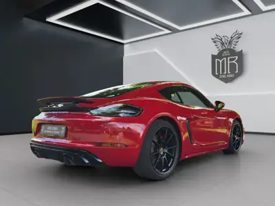 Porsche 718 Cayman GTS 4.0 PDK — Coupé sportif 400 ch, première main suisse — interior