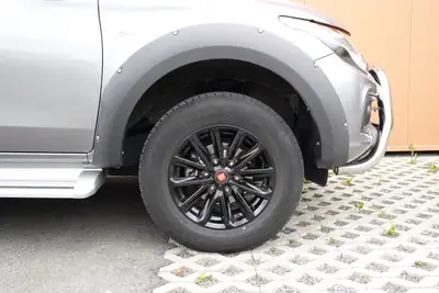 Fiat Fullback SX 2.4 MJ — Pick-up 4WD robuste, équipé GPS et caméra 360° — tableau de bord