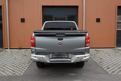 Fiat Fullback SX 2.4 MJ — Pick-up 4WD robuste, équipé GPS et caméra 360° — Miniature 9