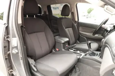 Fiat Fullback SX 2.4 MJ — Pick-up 4WD robuste, équipé GPS et caméra 360° — Miniature 23