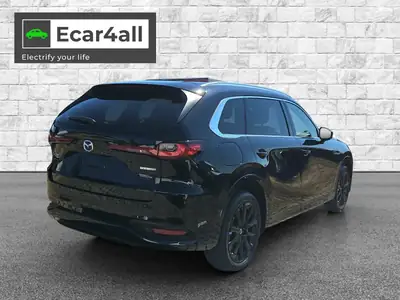 Mazda CX-80 e-Skyactiv PHEV 327 AWD — SUV 7 places hybride rechargeable, 100 km seulement — cruscotto