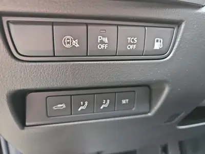 Mazda CX-80 e-Skyactiv PHEV 327 AWD — SUV 7 places hybride rechargeable, 100 km seulement — Miniatura 14