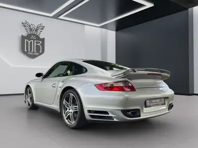 Porsche 911 Turbo 2007 — Légendaire coupé sportif, 480 ch, état impeccable — detail