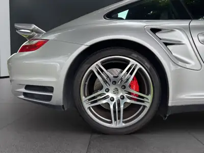 Porsche 911 Turbo 2007 — Légendaire coupé sportif, 480 ch, état impeccable — Thumbnail 22