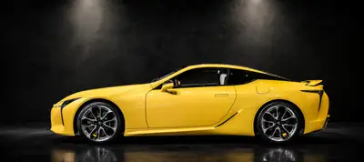 LEXUS LC500 Sport+ Limited Edition — Coupé V8 5.0L Jaune Iconic, 55'000 km — côté