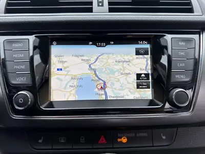 Skoda Fabia 1.4 TDI Style DSG — Citadine efficace, entretenue, prête à rouler — Thumbnail 15