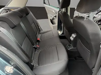 Skoda Fabia 1.4 TDI Style DSG — Citadine efficace, entretenue, prête à rouler — Thumbnail 18