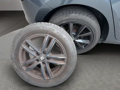 Skoda Fabia 1.4 TDI Style DSG — Citadine efficace, entretenue, prête à rouler — Thumbnail 20