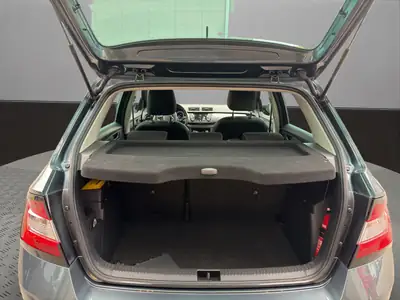 Skoda Fabia 1.4 TDI Style DSG — Citadine efficace, entretenue, prête à rouler — Thumbnail 19