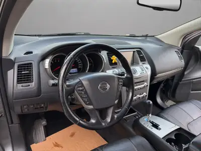 Nissan Murano 2.5 dCi — SUV 7 places diesel, cuir, navigation et sièges chauffants — Thumbnail 8