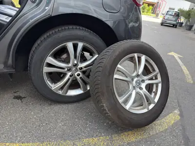 Nissan Murano 2.5 dCi — SUV 7 places diesel, cuir, navigation et sièges chauffants — Thumbnail 18
