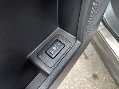 Nissan Murano 2.5 dCi — SUV 7 places diesel, cuir, navigation et sièges chauffants — Thumbnail 19