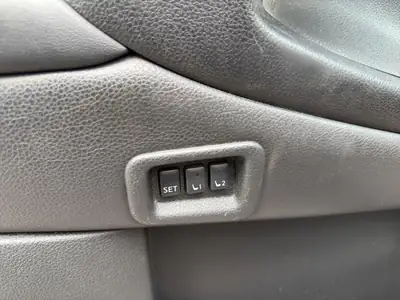 Nissan Murano 2.5 dCi — SUV 7 places diesel, cuir, navigation et sièges chauffants — Thumbnail 22