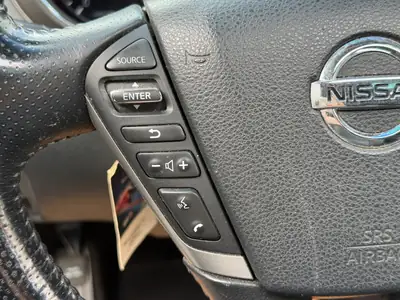 Nissan Murano 2.5 dCi — SUV 7 places diesel, cuir, navigation et sièges chauffants — Thumbnail 25
