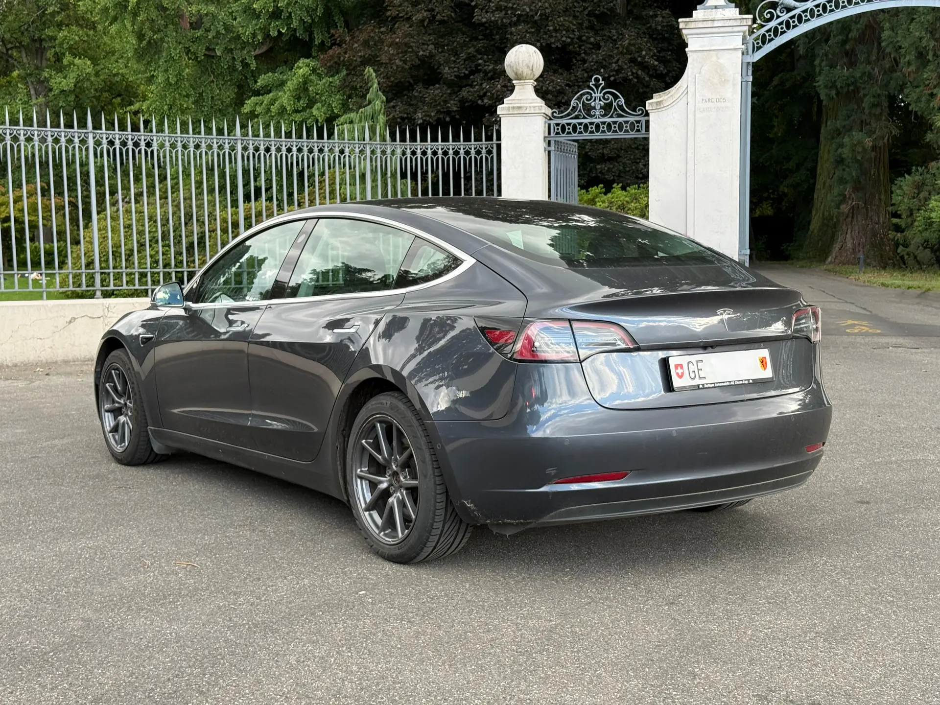 Tesla Model 3 2019 occasion Genève — 3