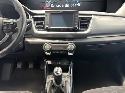 Kia Stonic 1.0 T-GDi 2019 — SUV urbain compact, moteur turbo, garantie 12 mois — Miniatur 12