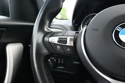 BMW 116d Urban Line — Berline diesel efficace, sans accident, garantie 1 an — Thumbnail 28