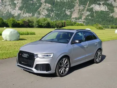 Audi RS Q3 2.5 TFSI Quattro — SUV haute performance, 340 ch, entretien à jour — vue extérieure